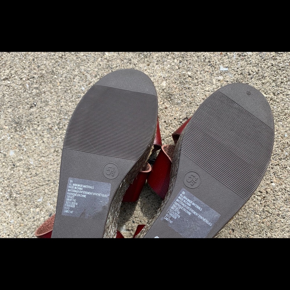 Burgundy and gray wedge sandals, NWT
